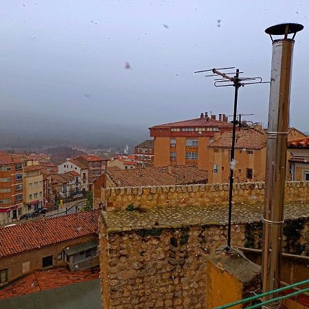 Apartamento 3 Habitaciones En El Centro De Teruel Eksteriør billede